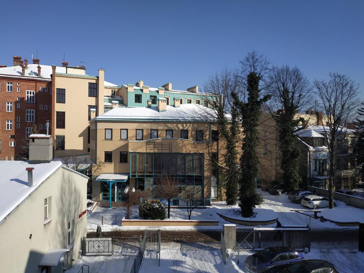 Apartament"Nad Niwka 6" Z Zamykanym Bezplatnym Parkingiem Bielsko-Biała Exteriör bild